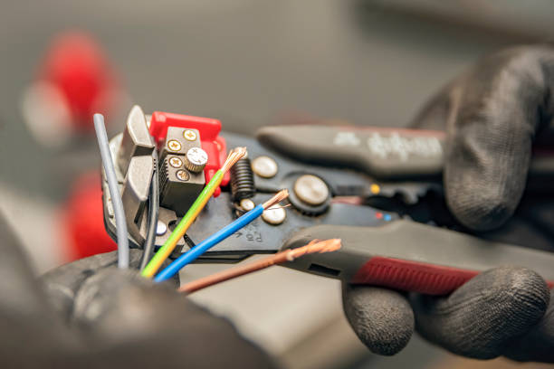 Best Industrial Electrical Services  in Lisle, IL